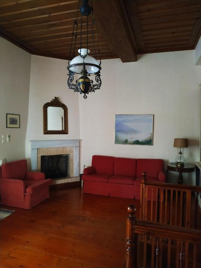 Liknon Guesthouse Villa Galaxidi Ngoại thất bức ảnh