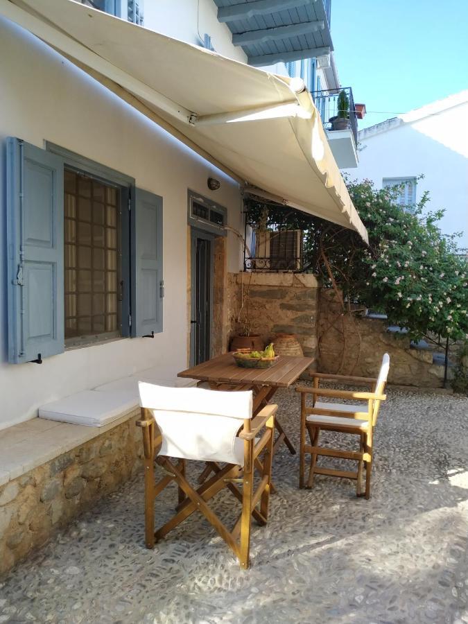 Liknon Guesthouse Villa Galaxidi Ngoại thất bức ảnh