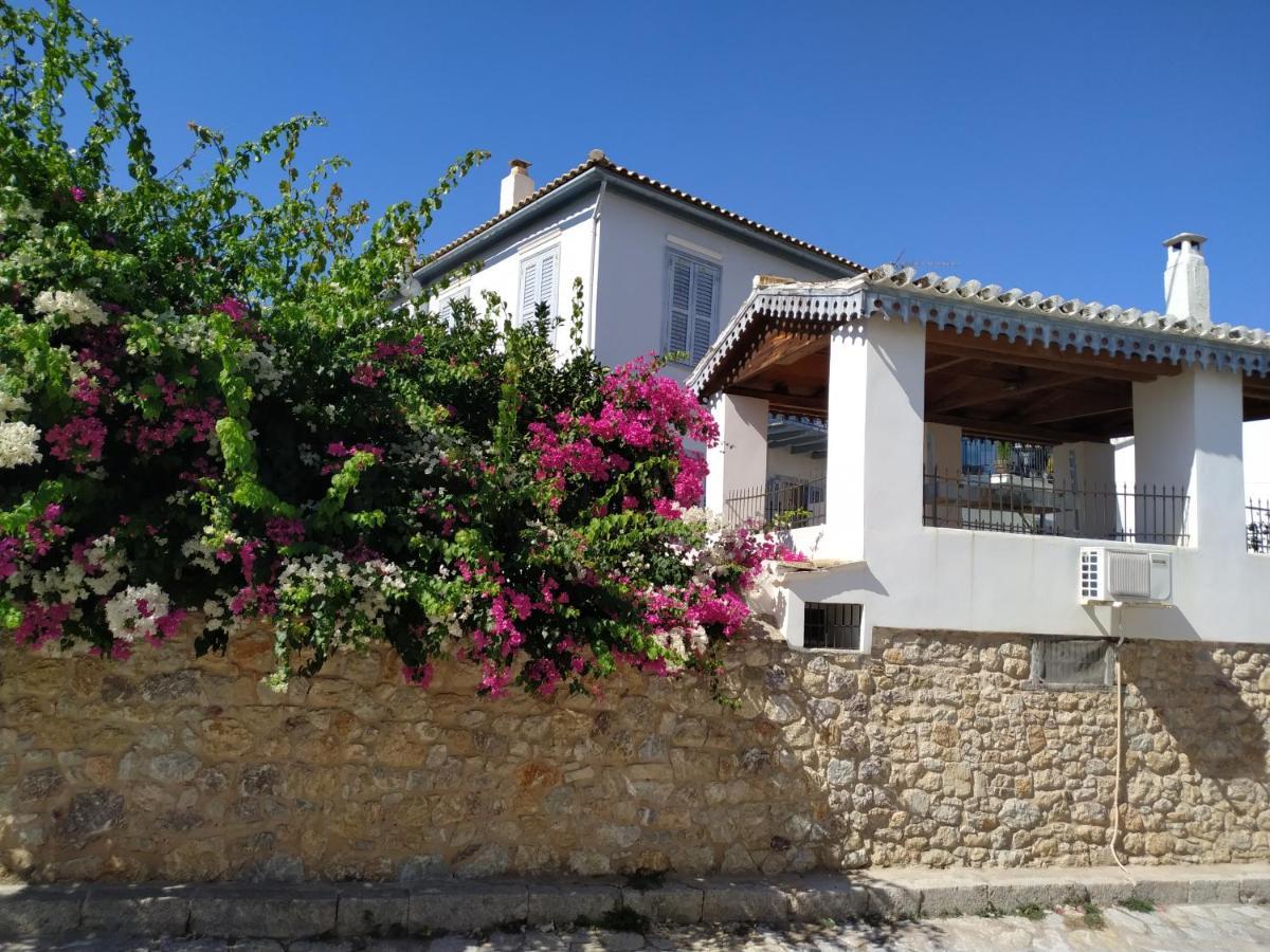 Liknon Guesthouse Villa Galaxidi Ngoại thất bức ảnh